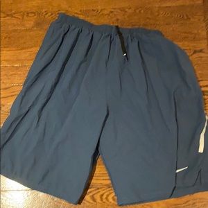 Nike Dri Fit Men’s Workout Shorts Large